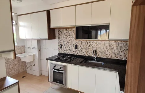 Apartamento em Jardim Monte Castelo, Marília