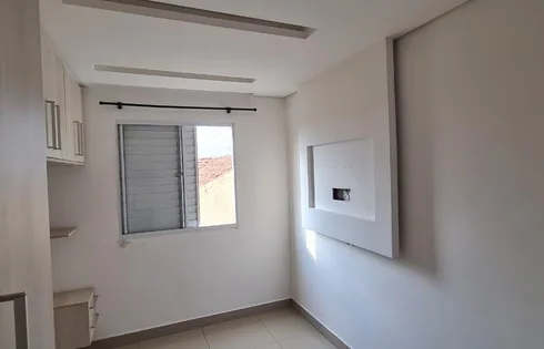 Apartamento em Jardim Monte Castelo, Marília