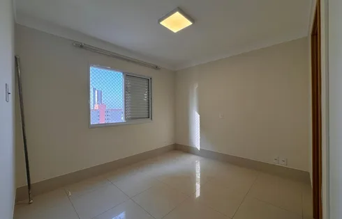 Apartamento em Barbosa, Marília