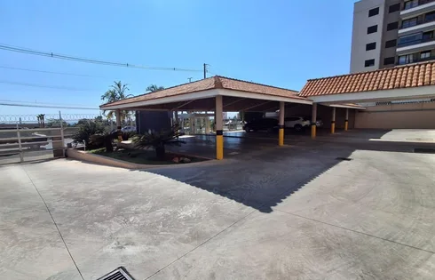 Apartamento em Parque das Indústrias, Marília