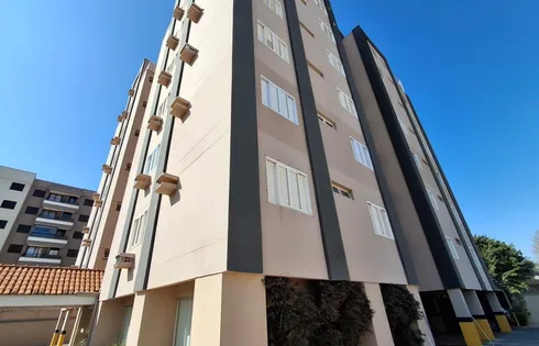 Apartamento em Parque das Indústrias, Marília