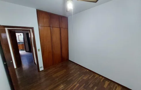 Apartamento em Centro, Marília