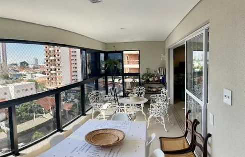Apartamento em Barbosa, Marília