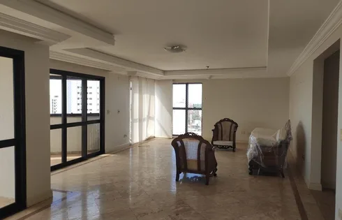 Apartamento em Alto Cafezal, Marília