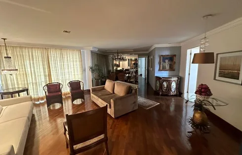 Apartamento em Centro, Marília