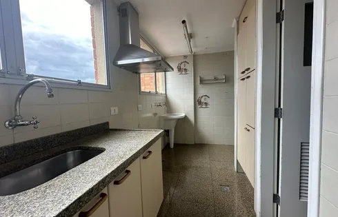 Apartamento em Centro, Marília