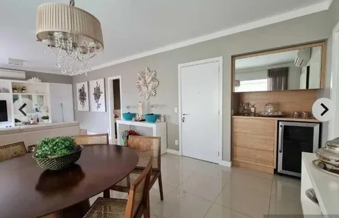 Apartamento em Rodolfo da Silva Costa, Marília