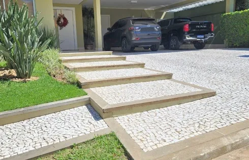Apartamento em Parque das Esmeraldas, Marília