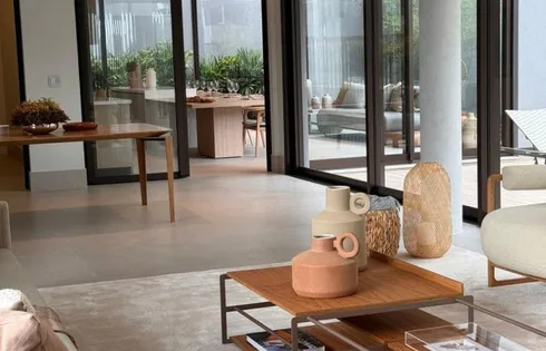 Apartamento em Centro Comercial Jubran, Barueri