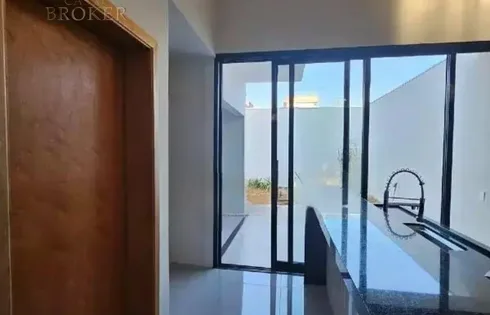 Casa em Loteamento Residencial e Comercial Fazenda São Sebastião, Marília