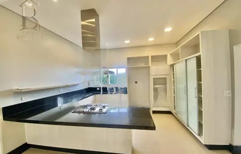 Casa em Parque Serra Dourada, Marília
