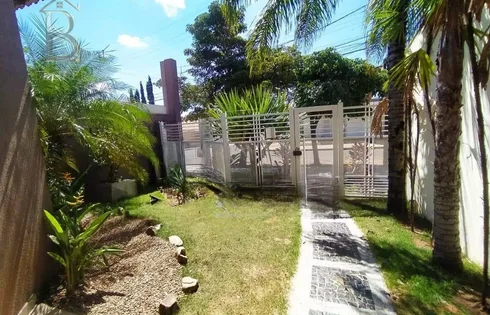 Casa em Jardim Tropical, Marília