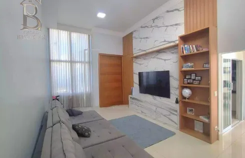 Casa em Centro Lacio, Marília
