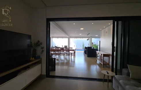 Casa em Jardim Acapulco, Marília