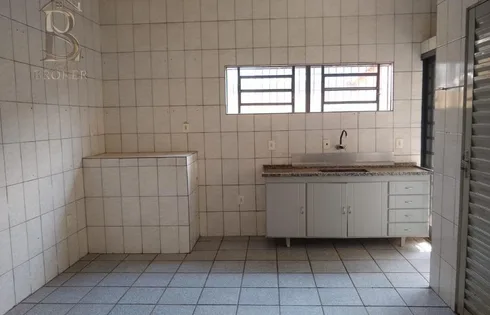 Casa em Jardim Vitoria, Marília