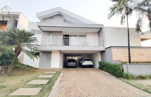 Casa em Jardim Alvorada, Marília