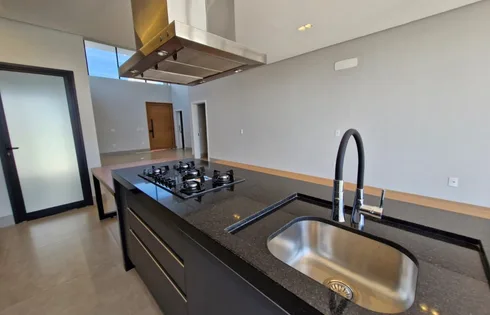Casa em Jardim Esmeralda, Marília