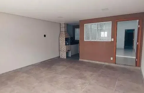 Casa em Alto Cafezal, Marília