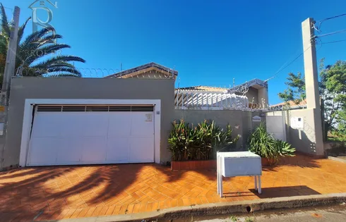 Casa em Jardim Sao Domingos, Marília