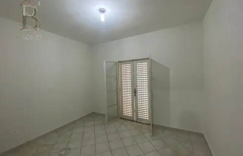 Casa em Jardim Guaruja, Marília