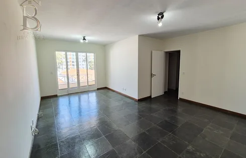 Apartamento em Parque das Industrias, Marília