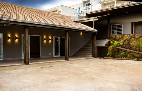 Casa em Parque das Esmeraldas, Marília