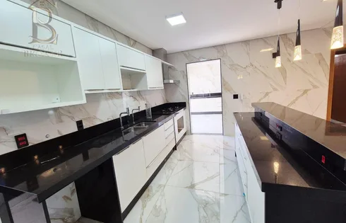 Casa em Sitios de Recreio Santa Gertrudes, Marília