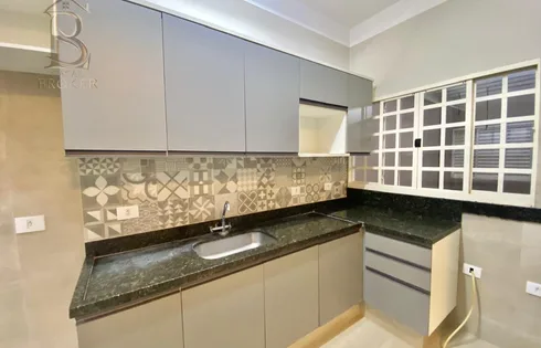 Casa em Jardim Esplanada, Marília
