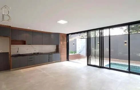 Casa em Bairro Canaa, Marília
