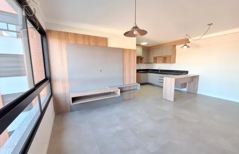 Apartamento em Parque das Industrias, Marília