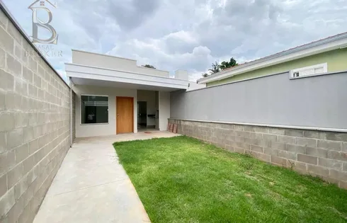 Casa em Jardim Marilia, Marília