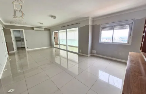 Apartamento em Rodolfo da Silva Costa, Marília