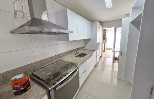 Apartamento em Rodolfo da Silva Costa, Marília