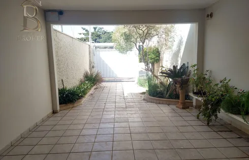 Casa em Alto Cafezal, Marília