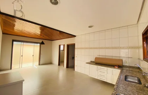 Casa em Jardim America, Marília