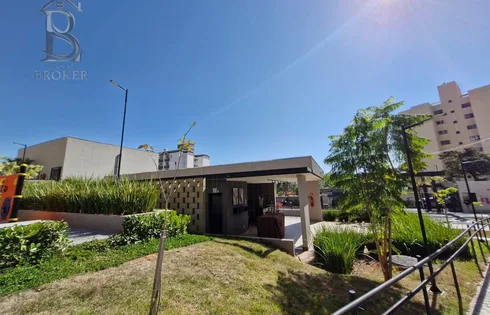 Apartamento em Jardim Cristo Rei, Marília