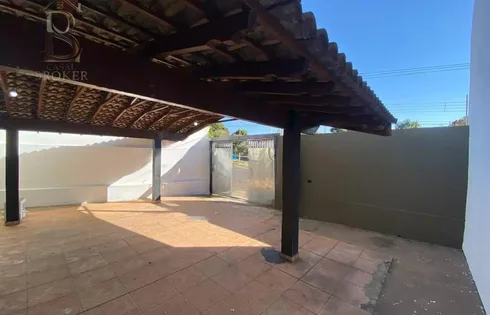 Casa em Jardim Acapulco, Marília