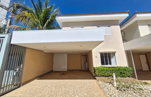 Casa em Senador Salgado Filho, Marília