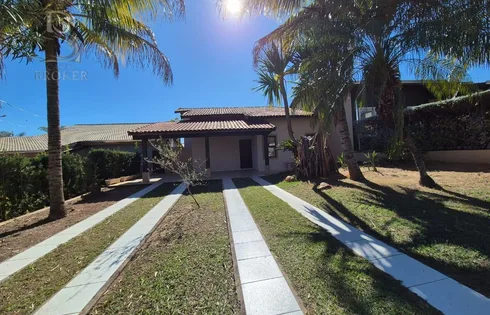 Casa 3 Quartos no Condomínio Residencial Village do Bosque - Jardim Estoril