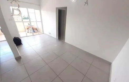 Apartamento em Banzato, Marília