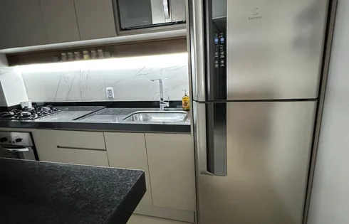 Apartamento em Jardim Araxa, Marília