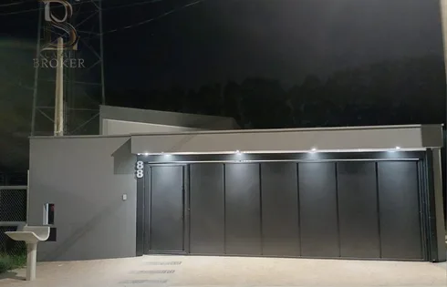Casa em Centro (padre Nóbrega), Marília