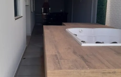 Casa em César de Almeida, Marília
