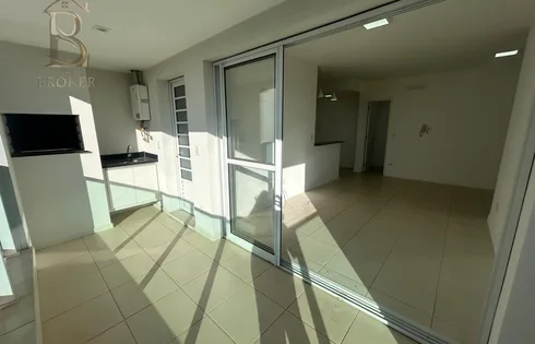 Apartamento em Jardim Esmeralda, Marília