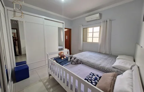 Casa em Jardim Altos do Palmital, Marília