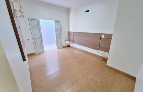 Casa em Jardim Riviera, Marília