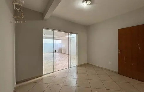 Casa em Alto Cafezal, Marília