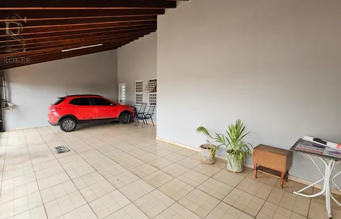 Casa em Jardim Monte Castelo, Marília