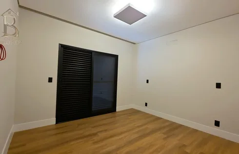 Casa em Condomínio Esmeralda Residence Ii, Marília