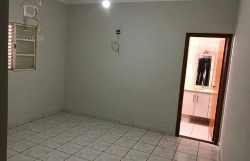 Casa em Bassan, Marília